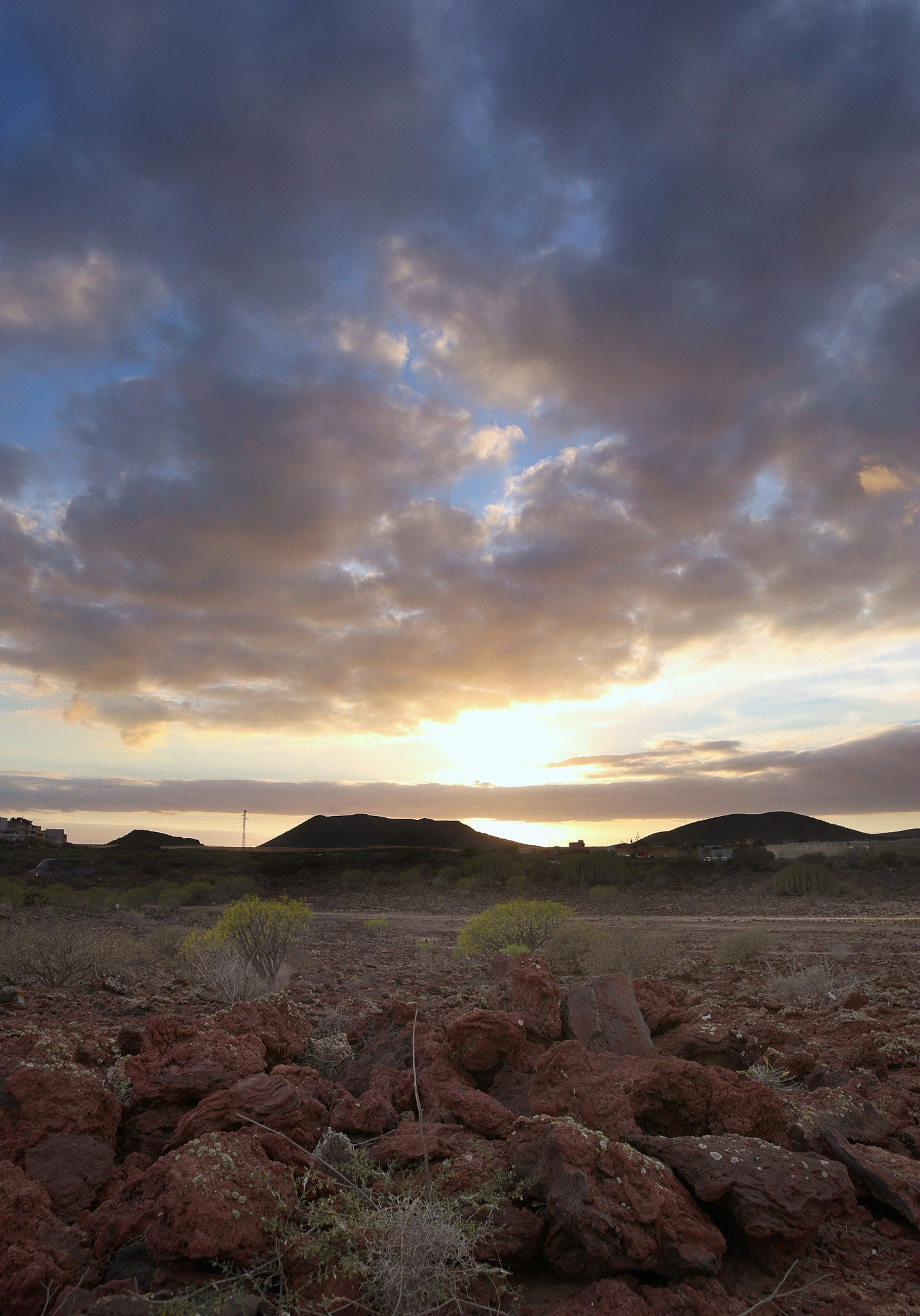 Canon EOS M100 sample photo. Sunset over punta rasca photography