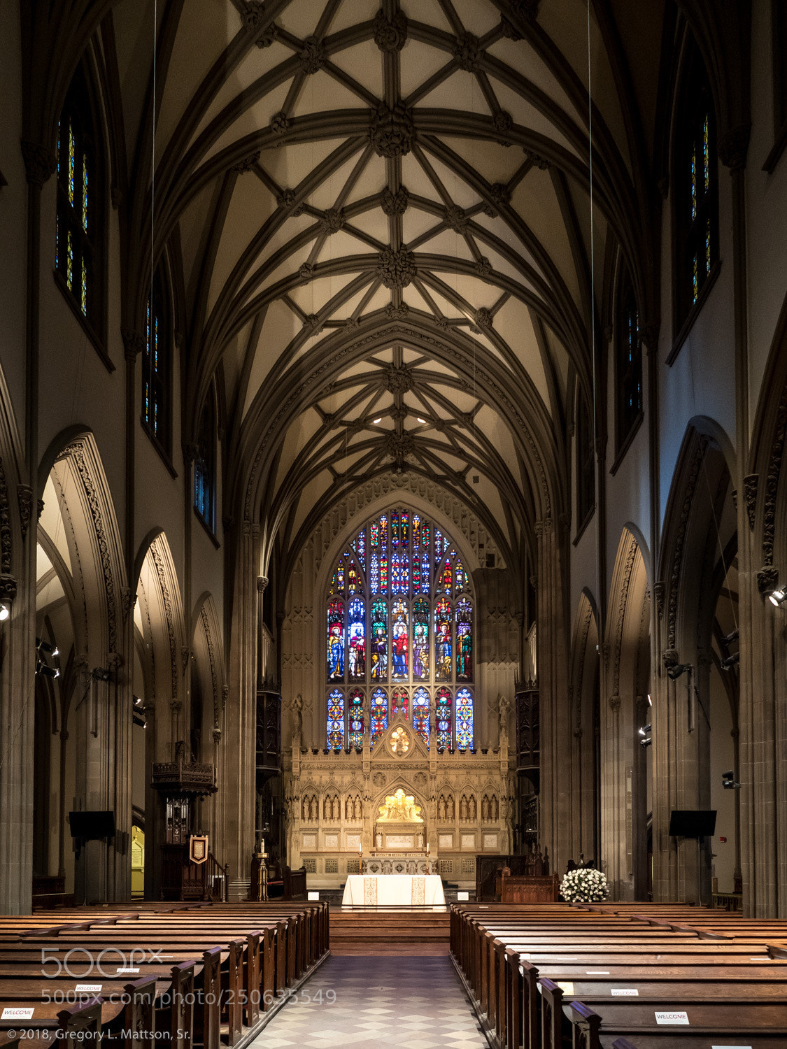Olympus OM-D E-M1 Mark II sample photo. Trinity church photography