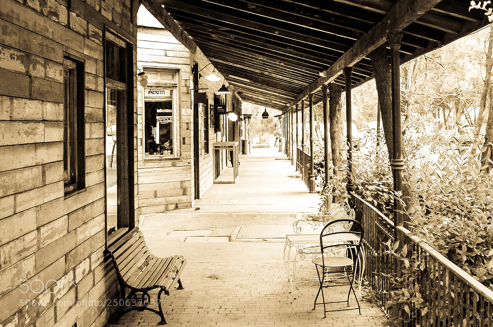 Nikon D5100 sample photo. Old market in villa photography