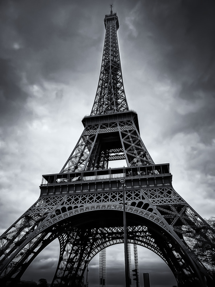 Sony DSC-HX200 sample photo. Eiffel tower photography