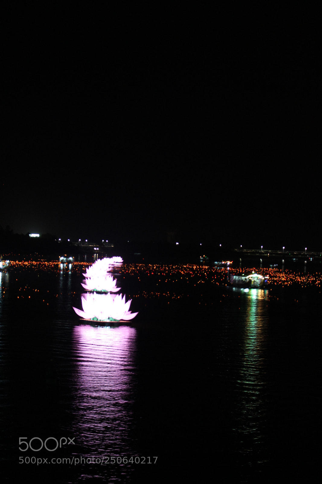 Canon EOS 700D (EOS Rebel T5i / EOS Kiss X7i) sample photo. Perfume river, hue, vietnam photography