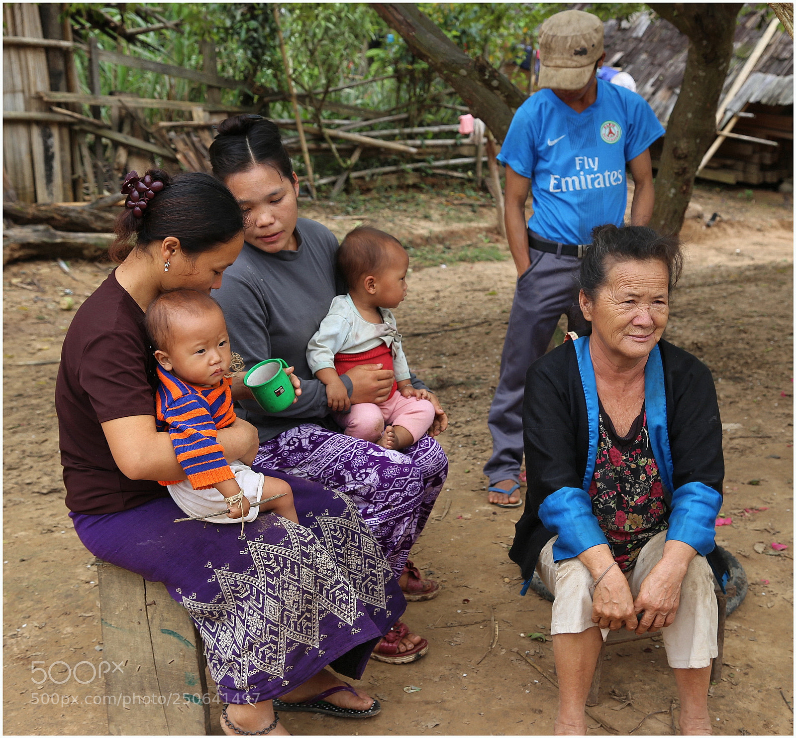Canon EOS 6D + Canon EF 24-105mm F4L IS USM sample photo. Village family photography