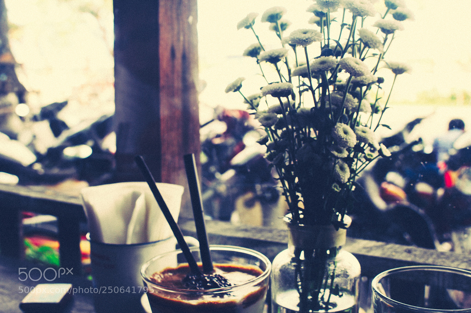 Canon EOS 700D (EOS Rebel T5i / EOS Kiss X7i) sample photo. Cong cafe, da nang photography