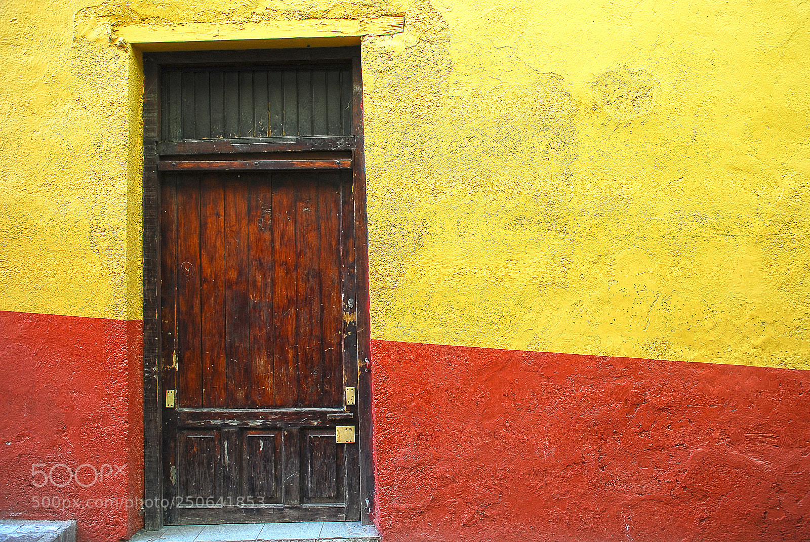 Nikon D200 sample photo. Guanajuato door photography
