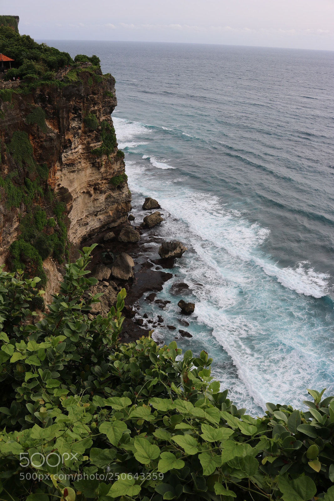 Canon EOS 750D (EOS Rebel T6i / EOS Kiss X8i) sample photo. Even rocks breakdown photography