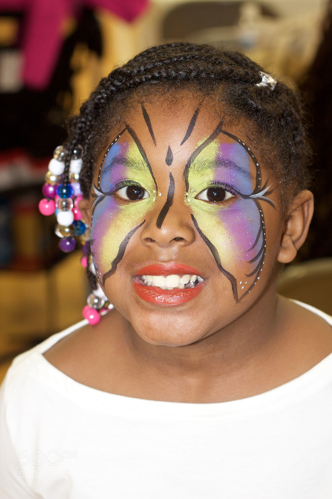 Canon EOS 600D (Rebel EOS T3i / EOS Kiss X5) sample photo. Butterfly face paint photography