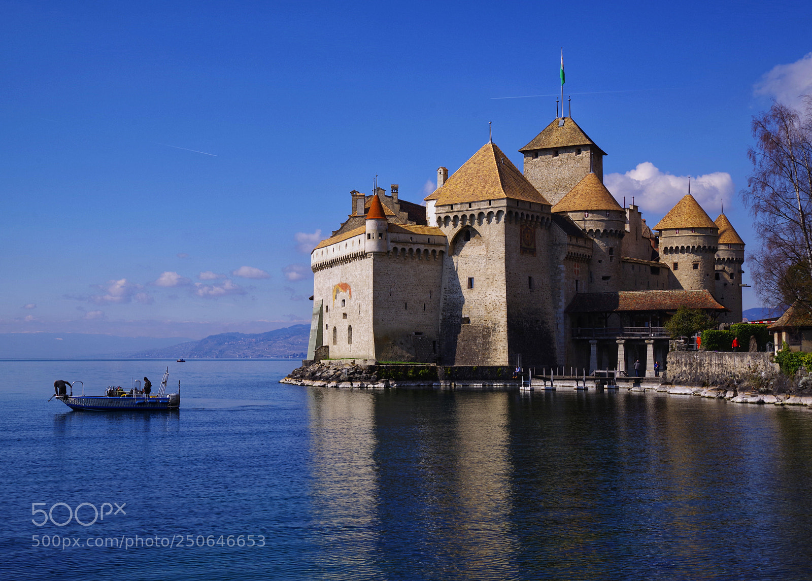 Pentax K-1 sample photo. Chillon photography
