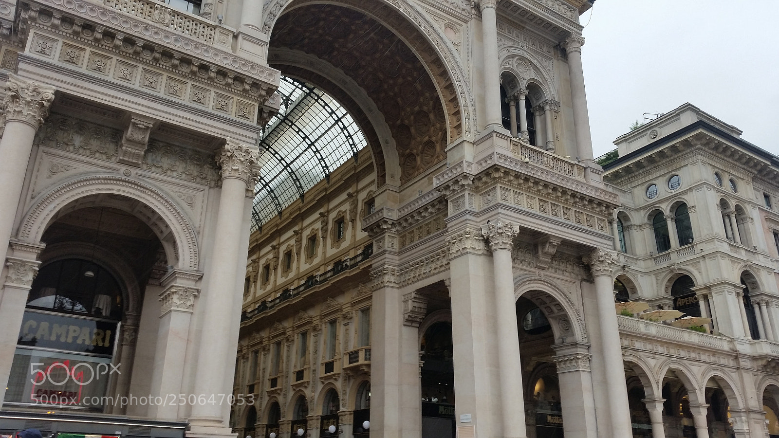 Samsung Galaxy S5 sample photo. Galleria vittorio emanuele ii photography