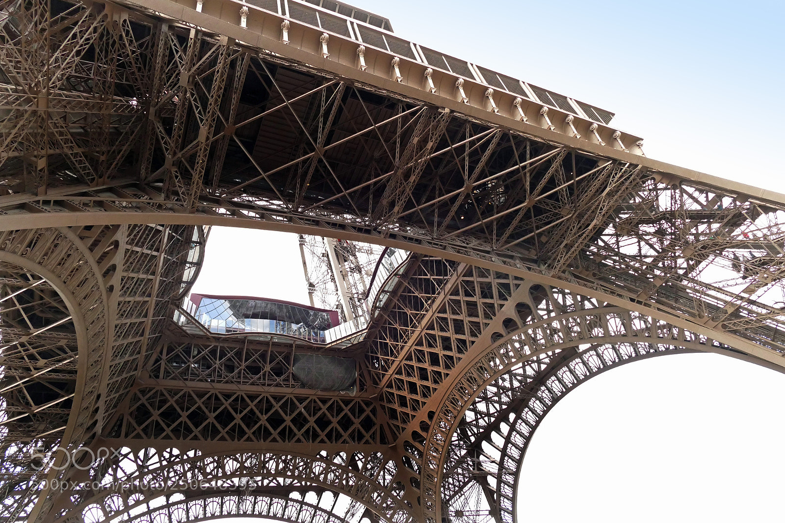 Leica V-Lux (Typ 114) sample photo. The eifeltower ii photography