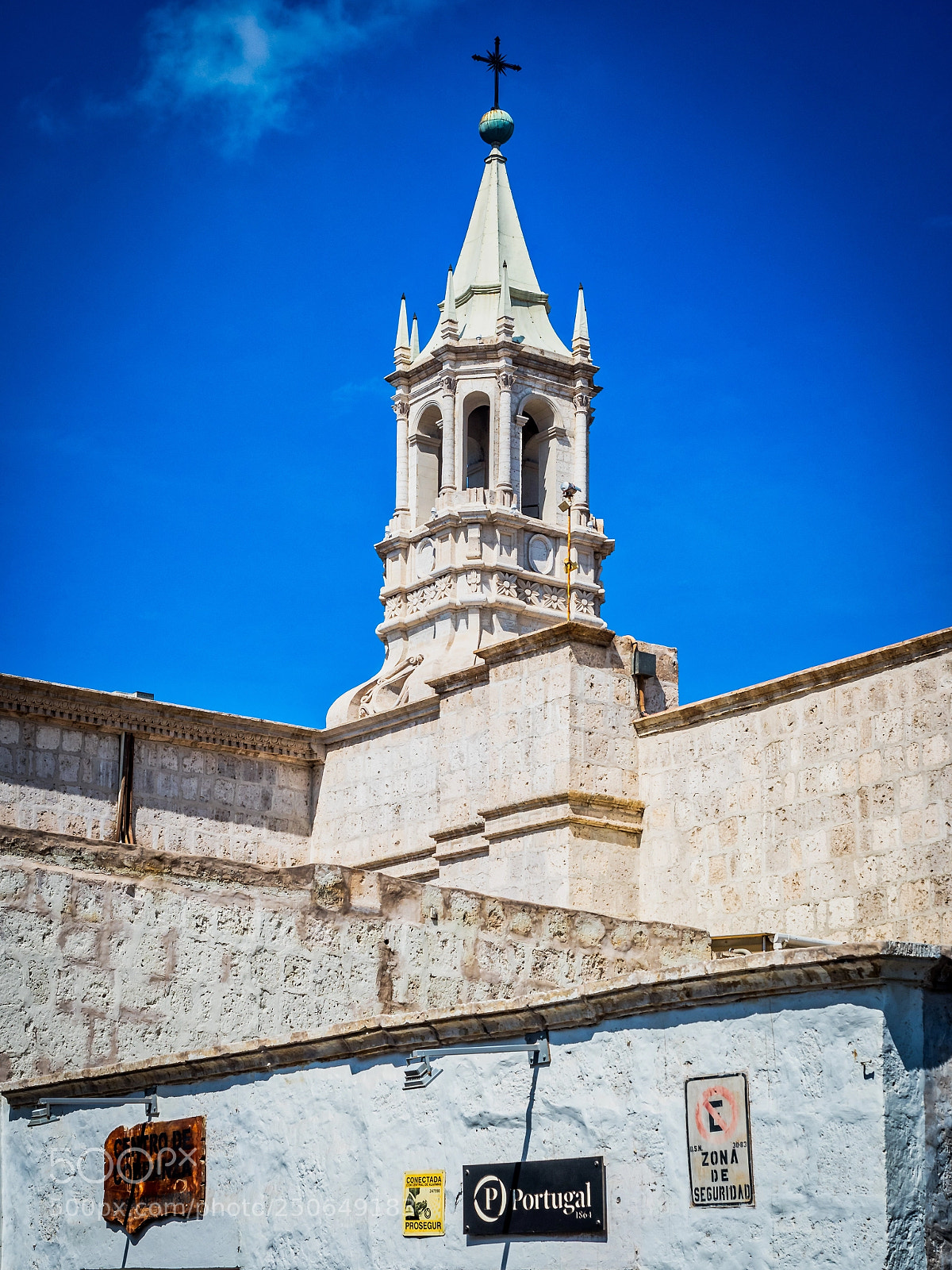 Olympus OM-D E-M5 II sample photo. Portugal photography