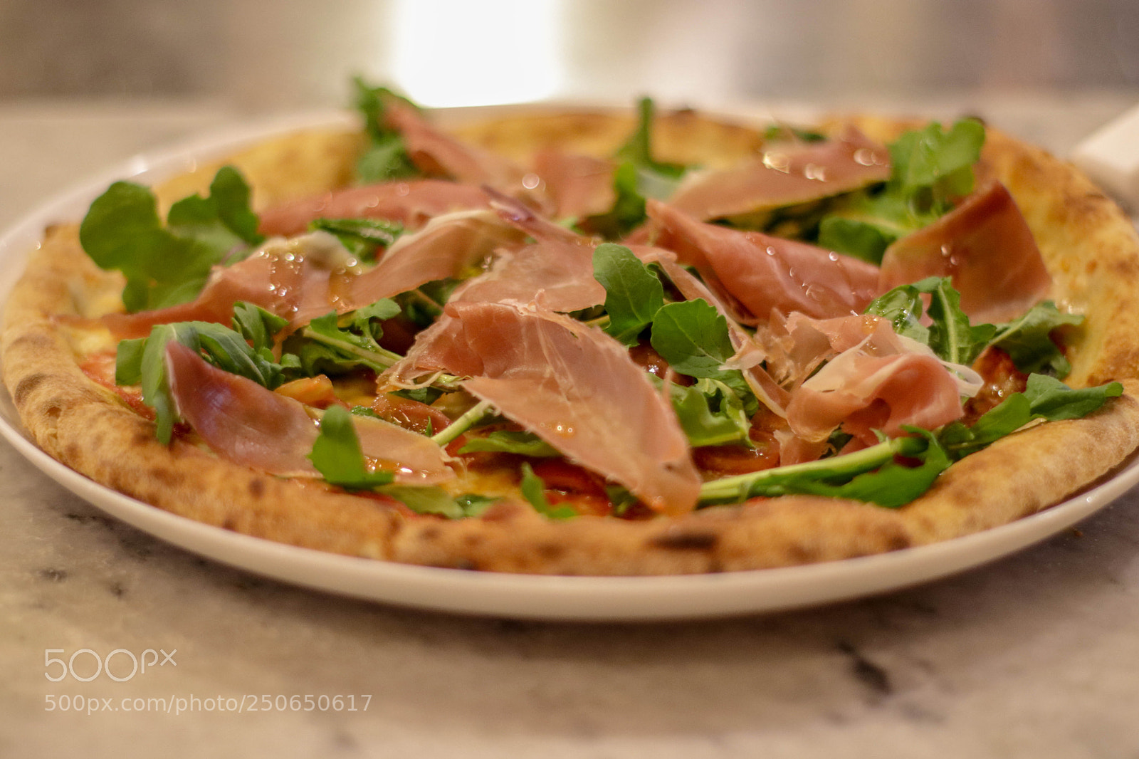 Canon EOS 800D (EOS Rebel T7i / EOS Kiss X9i) sample photo. Proshuto pizza photography