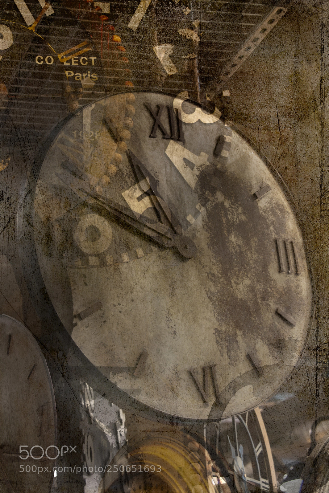 Nikon D7100 sample photo. Closing walls and ticking photography