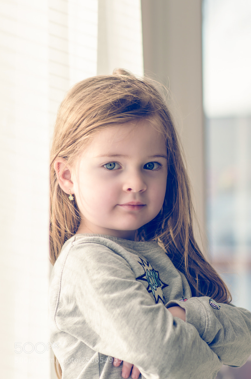 Nikon D7000 sample photo. Vivien light photography