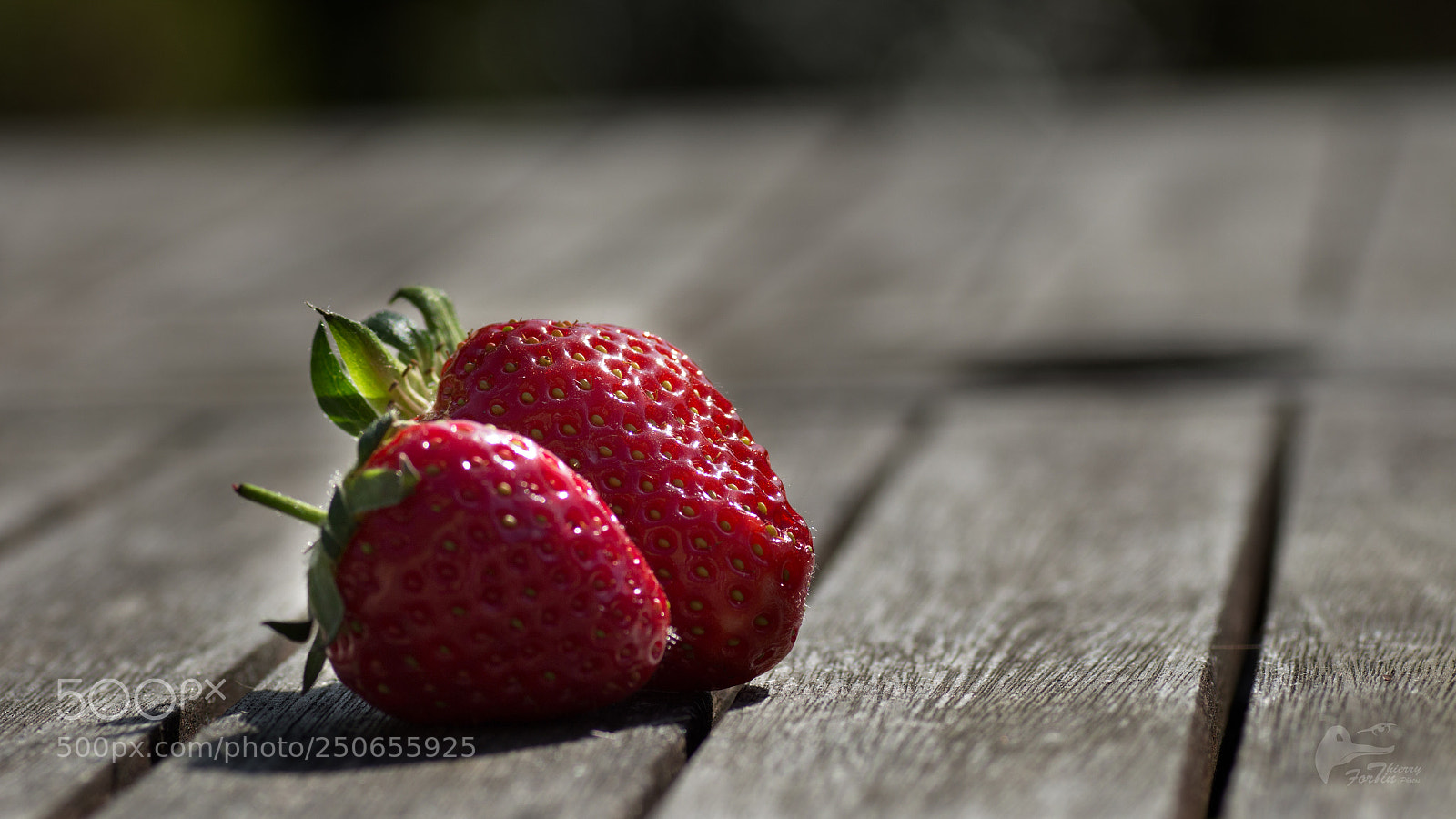 Canon EOS 700D (EOS Rebel T5i / EOS Kiss X7i) sample photo. Fraise photography