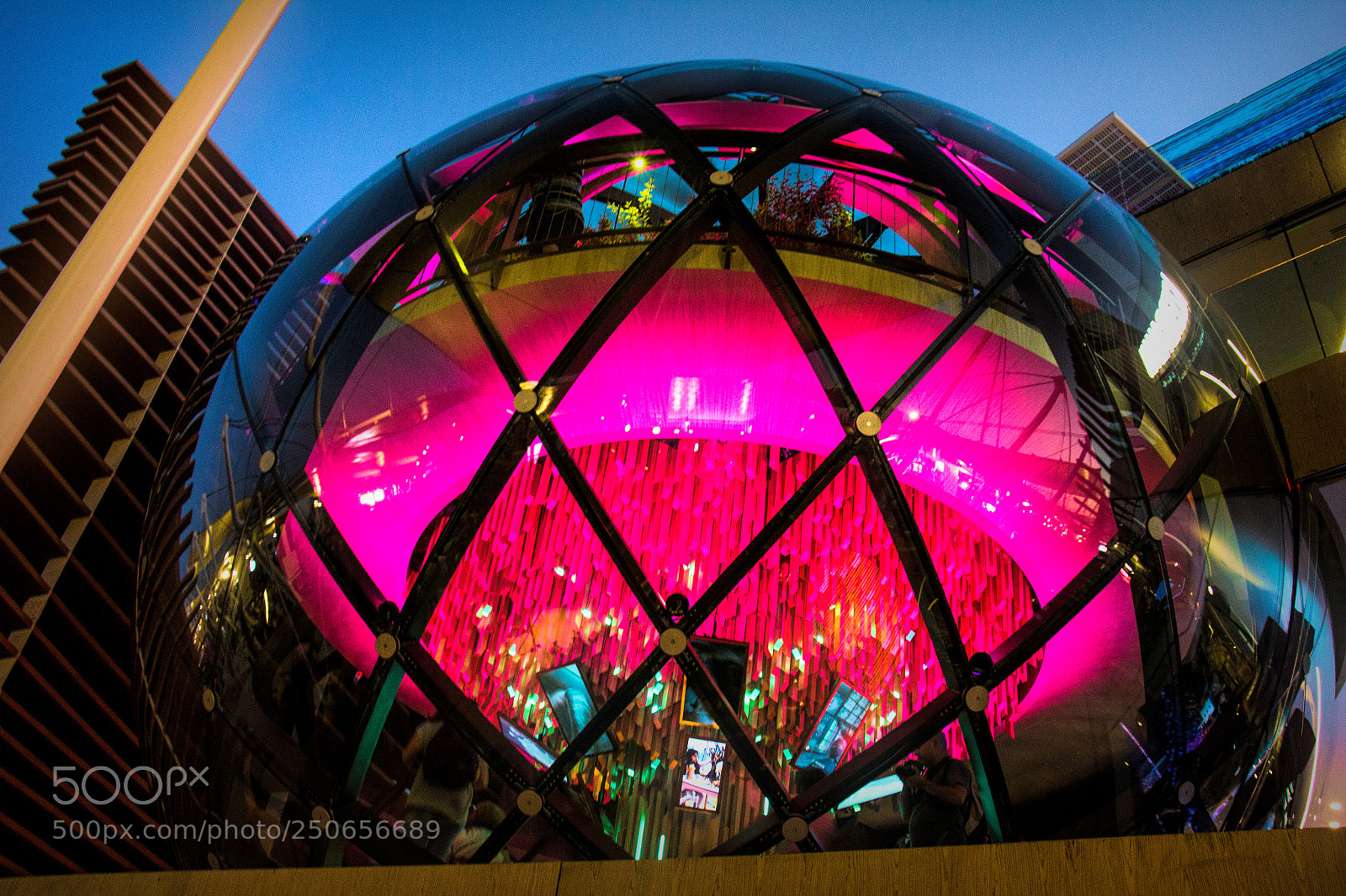 Canon EOS 60D sample photo. The sphere photography