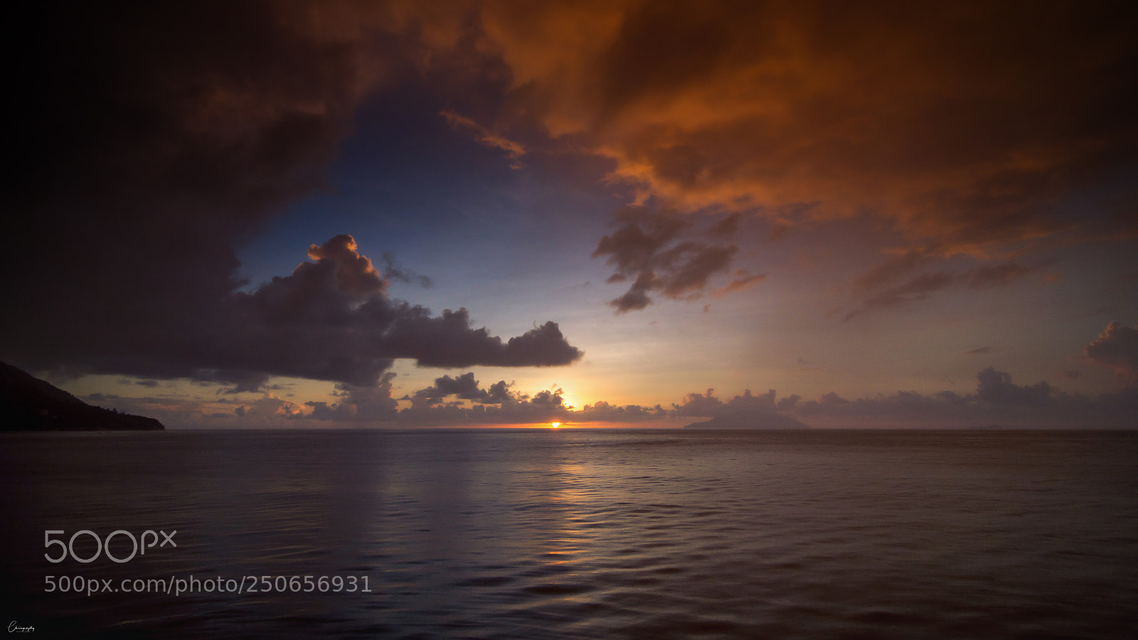 Nikon D5000 sample photo. Sunrise at the ocean photography