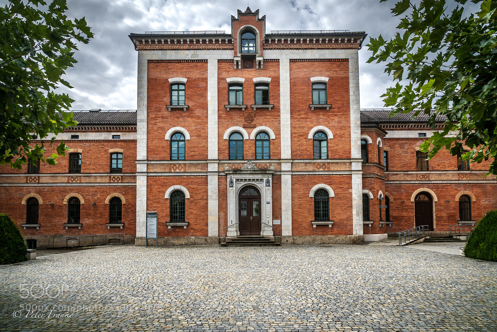 Sony a6300 sample photo. Rosenheim rathaus photography