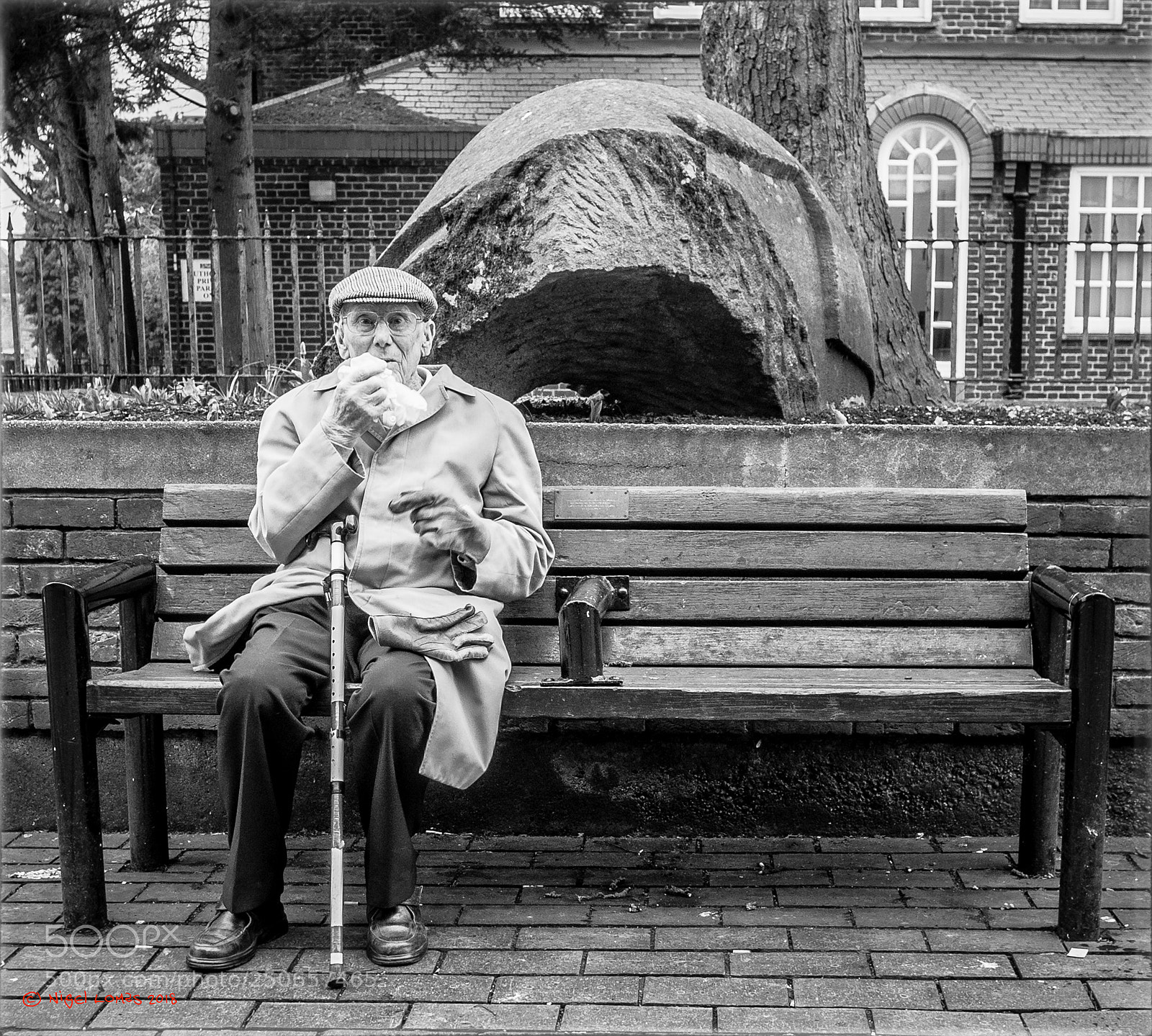 Olympus PEN-F sample photo. Bloke on a bench photography