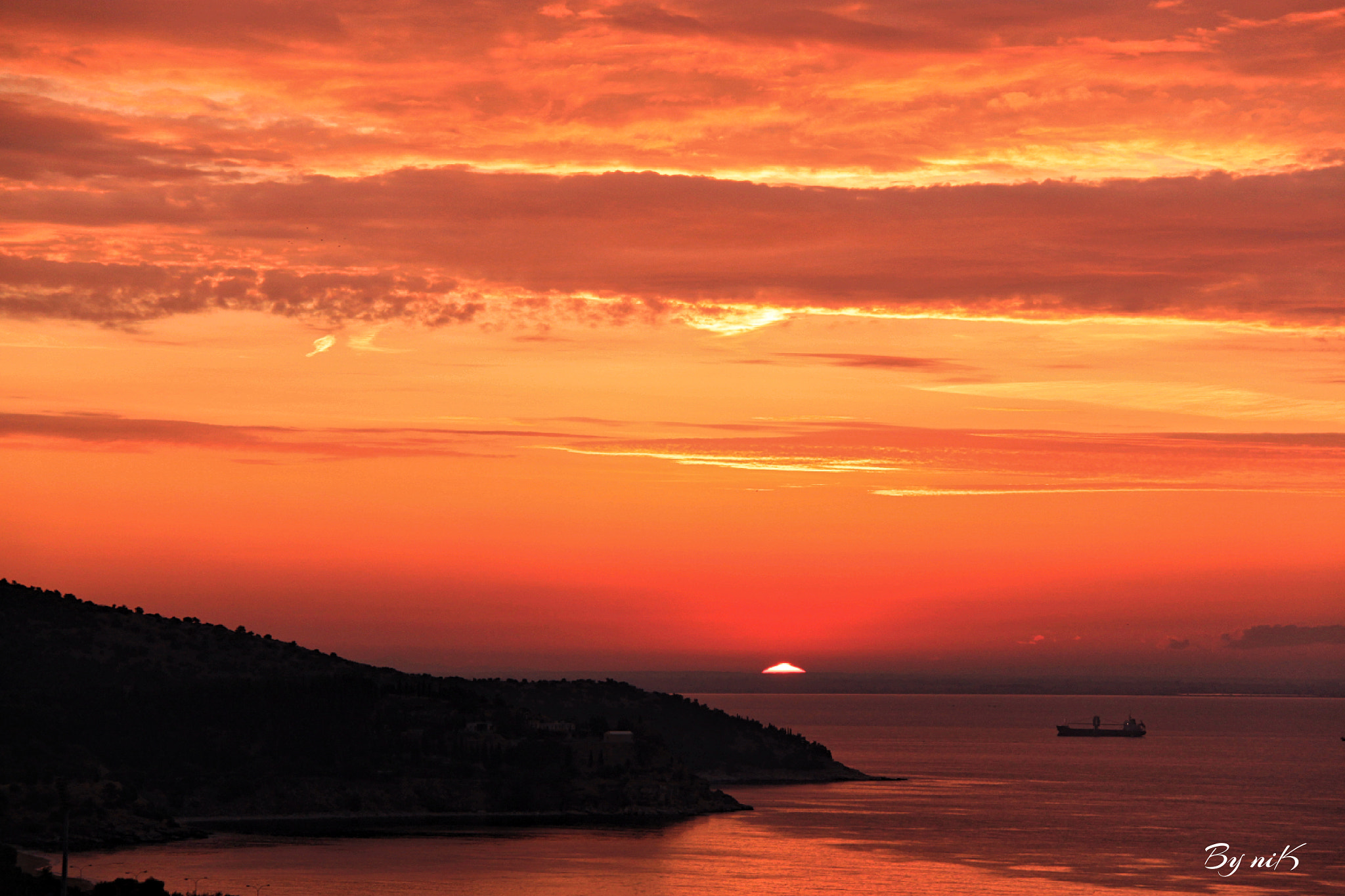 Canon EF-S 18-200mm F3.5-5.6 IS sample photo. Ανατολη... photography
