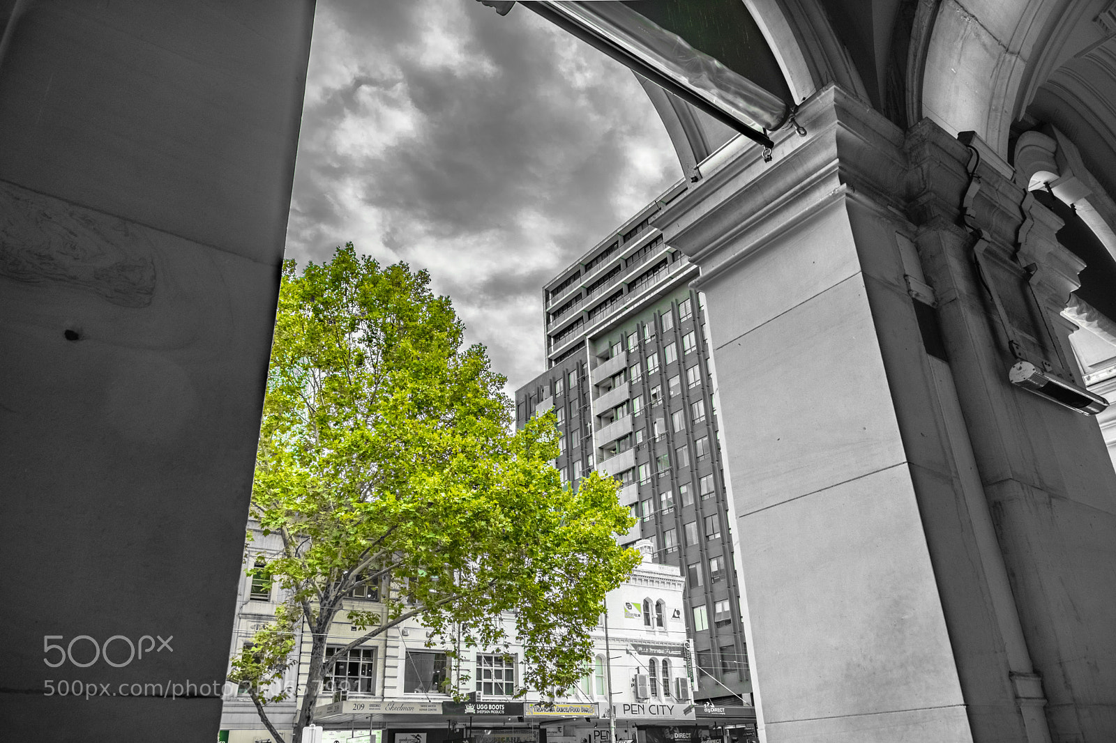 Nikon D500 sample photo. Grey skies ever closer. photography