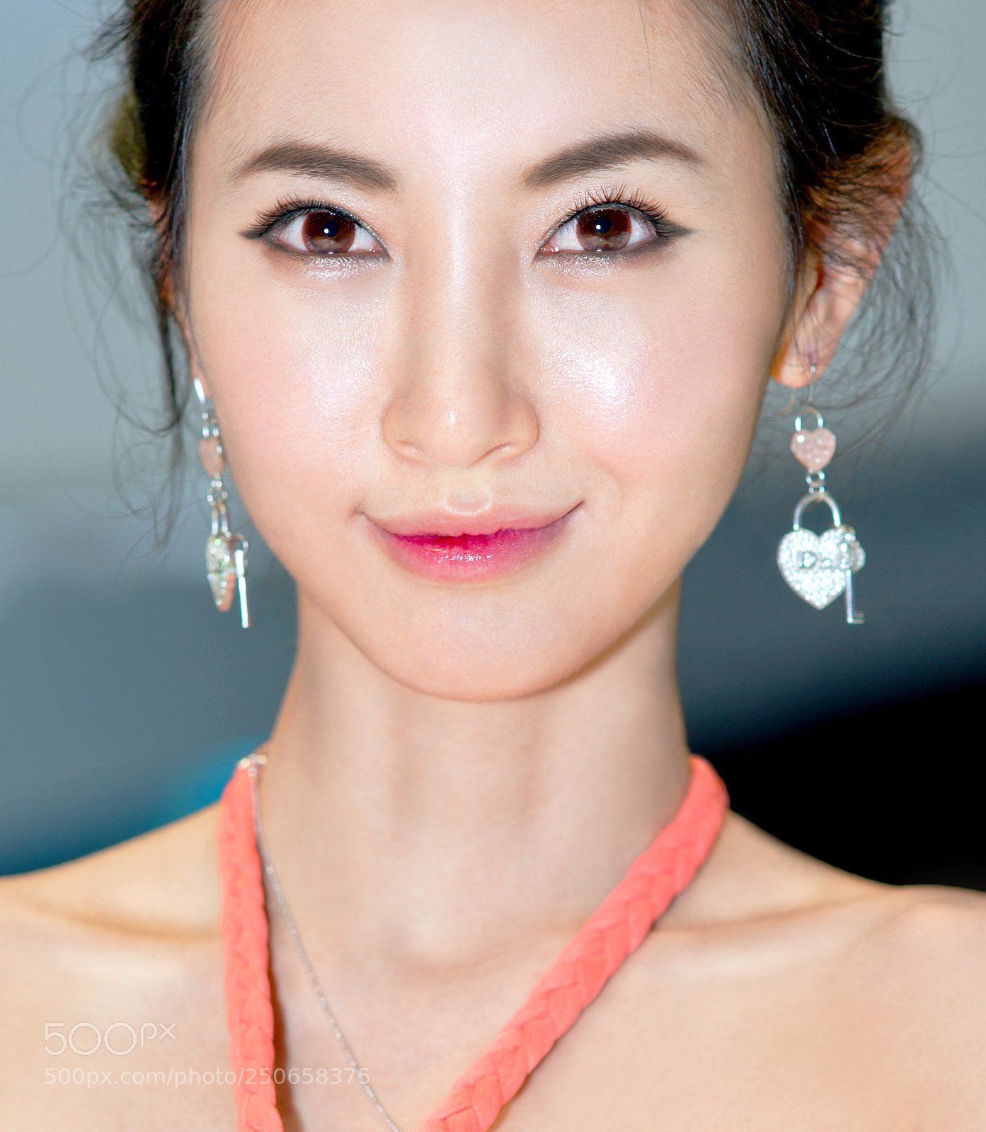 Sony Alpha DSLR-A900 sample photo. The face,, photography