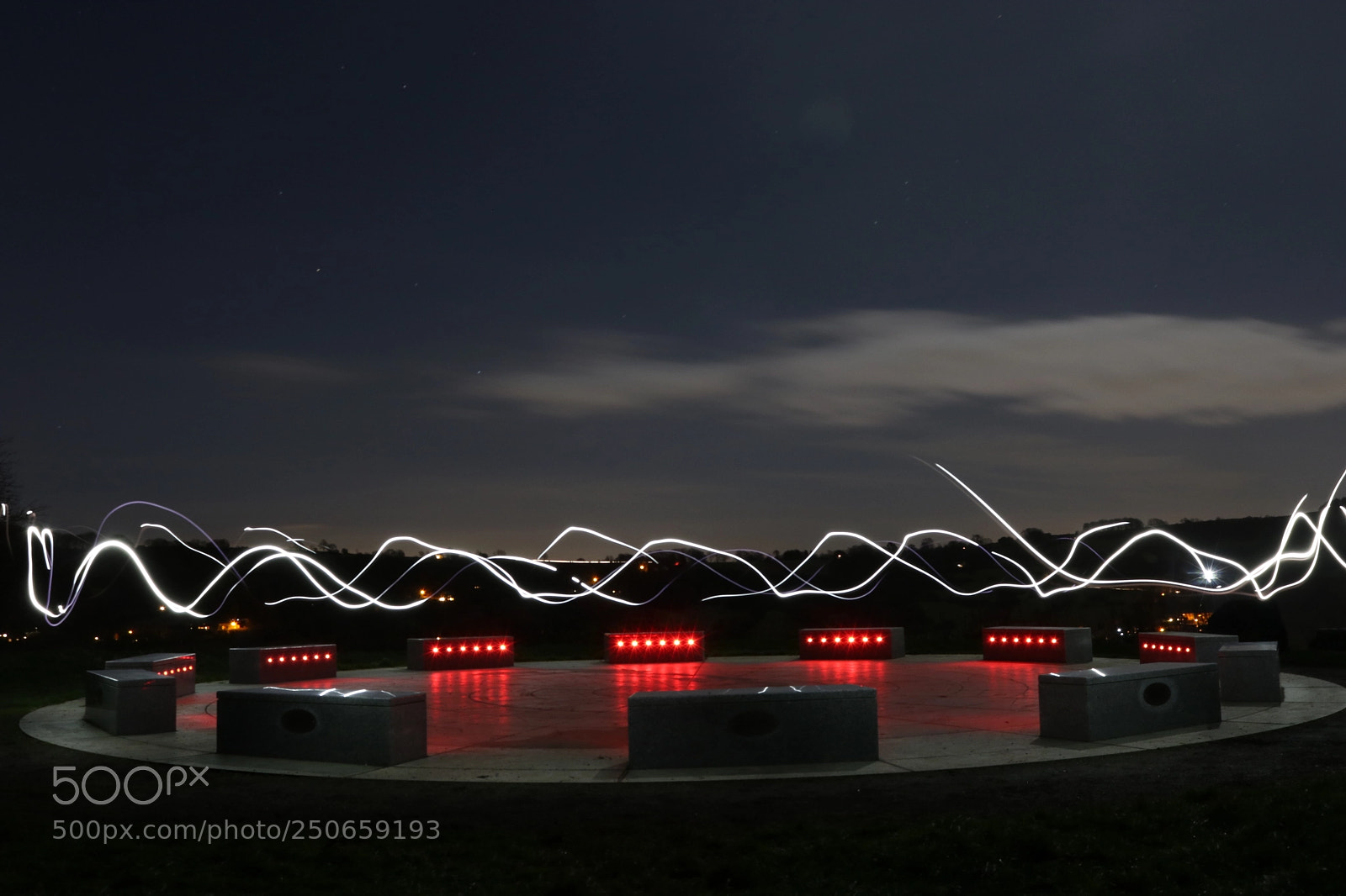 Canon EOS 750D (EOS Rebel T6i / EOS Kiss X8i) sample photo. Dancing through light photography