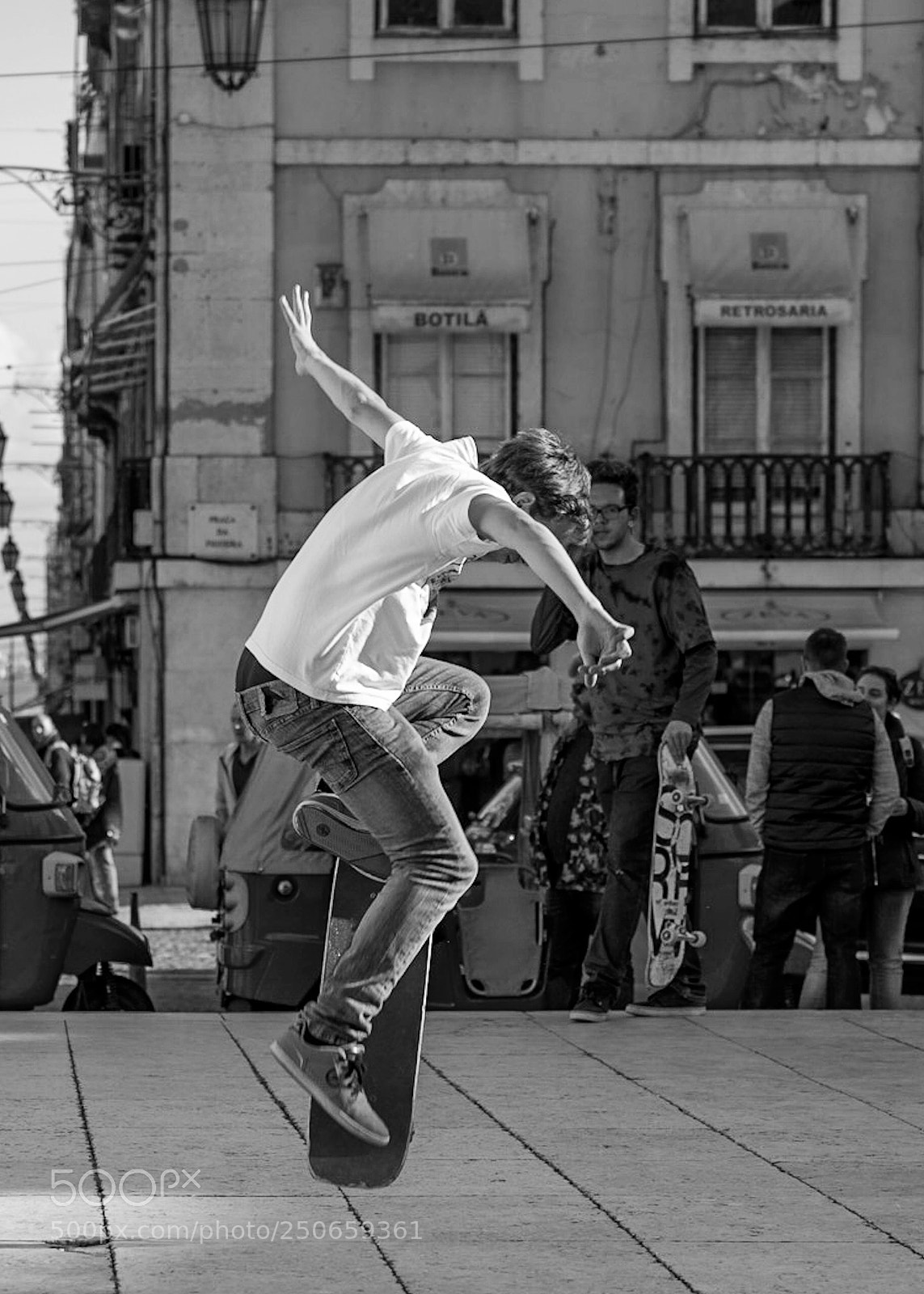Sony a7R III sample photo. Skate moment photography