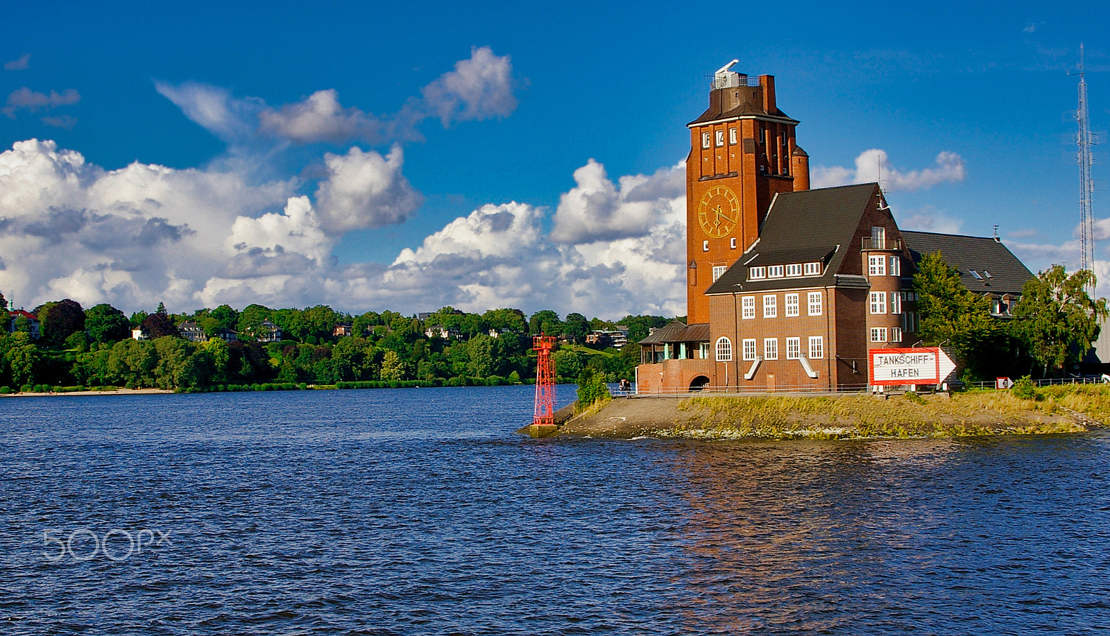 Pentax *ist DS sample photo. Hamburg germany photography