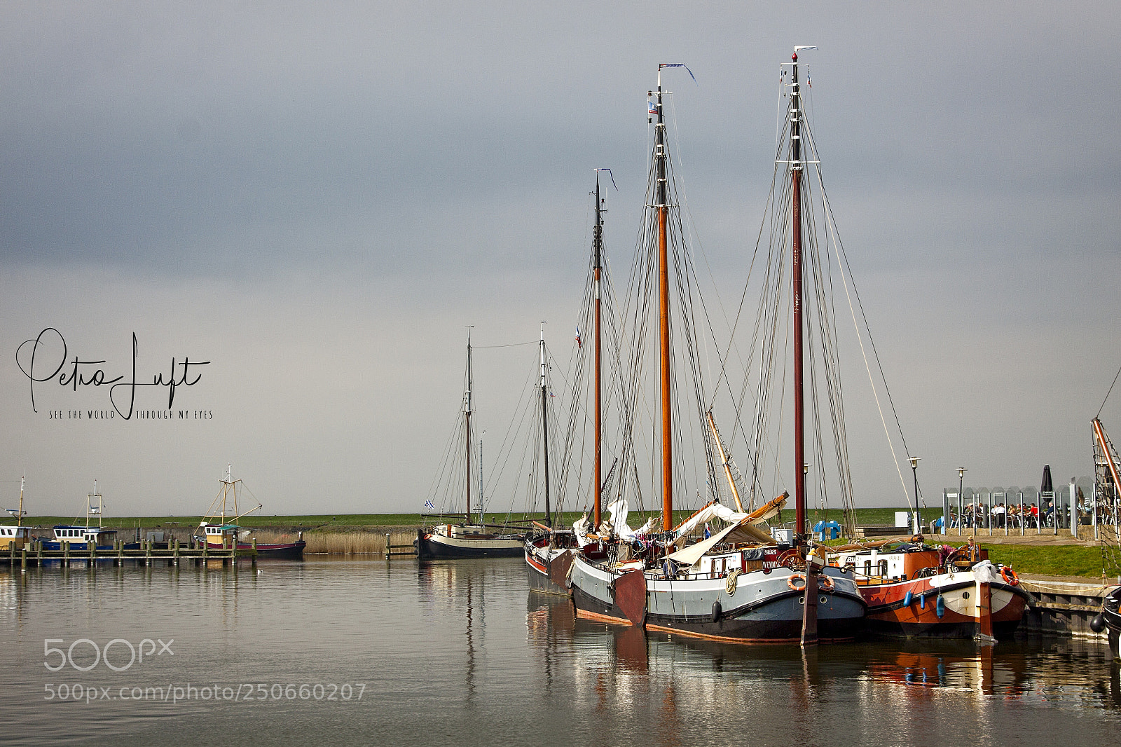 Canon EOS 50D sample photo. Boats in dokkum photography
