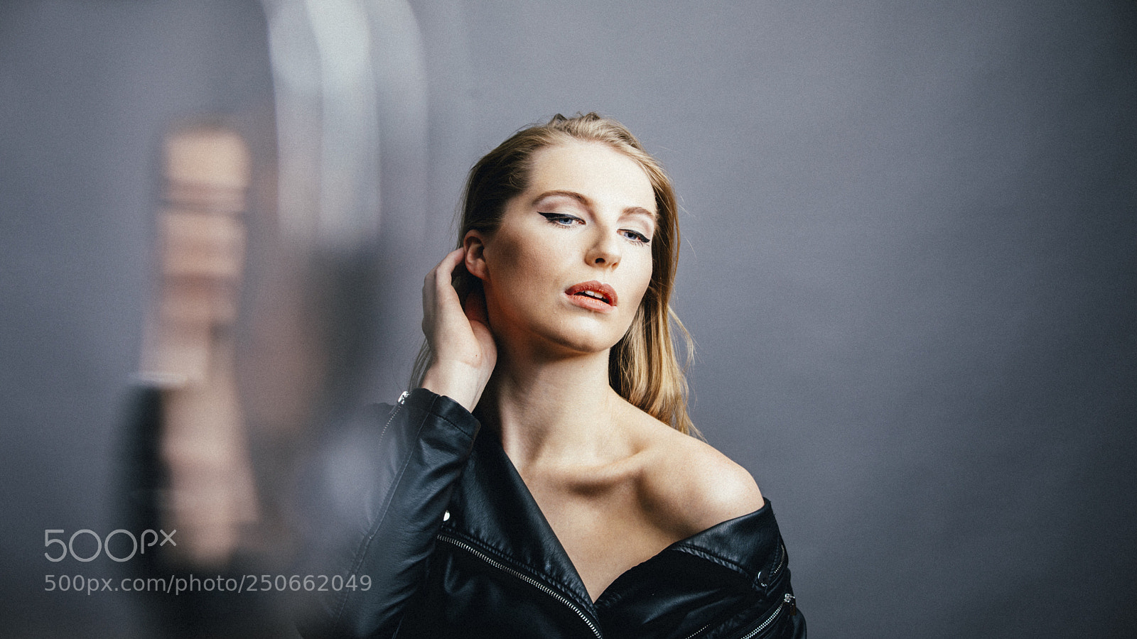 Canon EOS 5D Mark IV sample photo. Sa24 glass photography