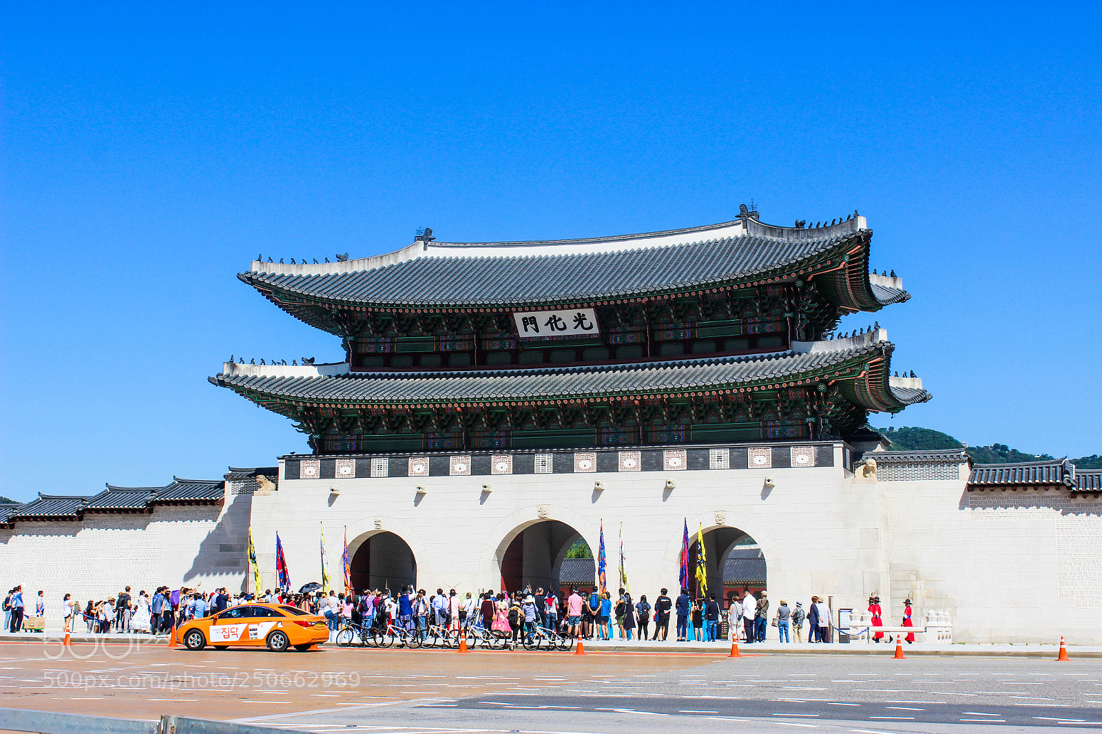 Canon EOS 600D (Rebel EOS T3i / EOS Kiss X5) sample photo. Gyeongbokgung palace photography