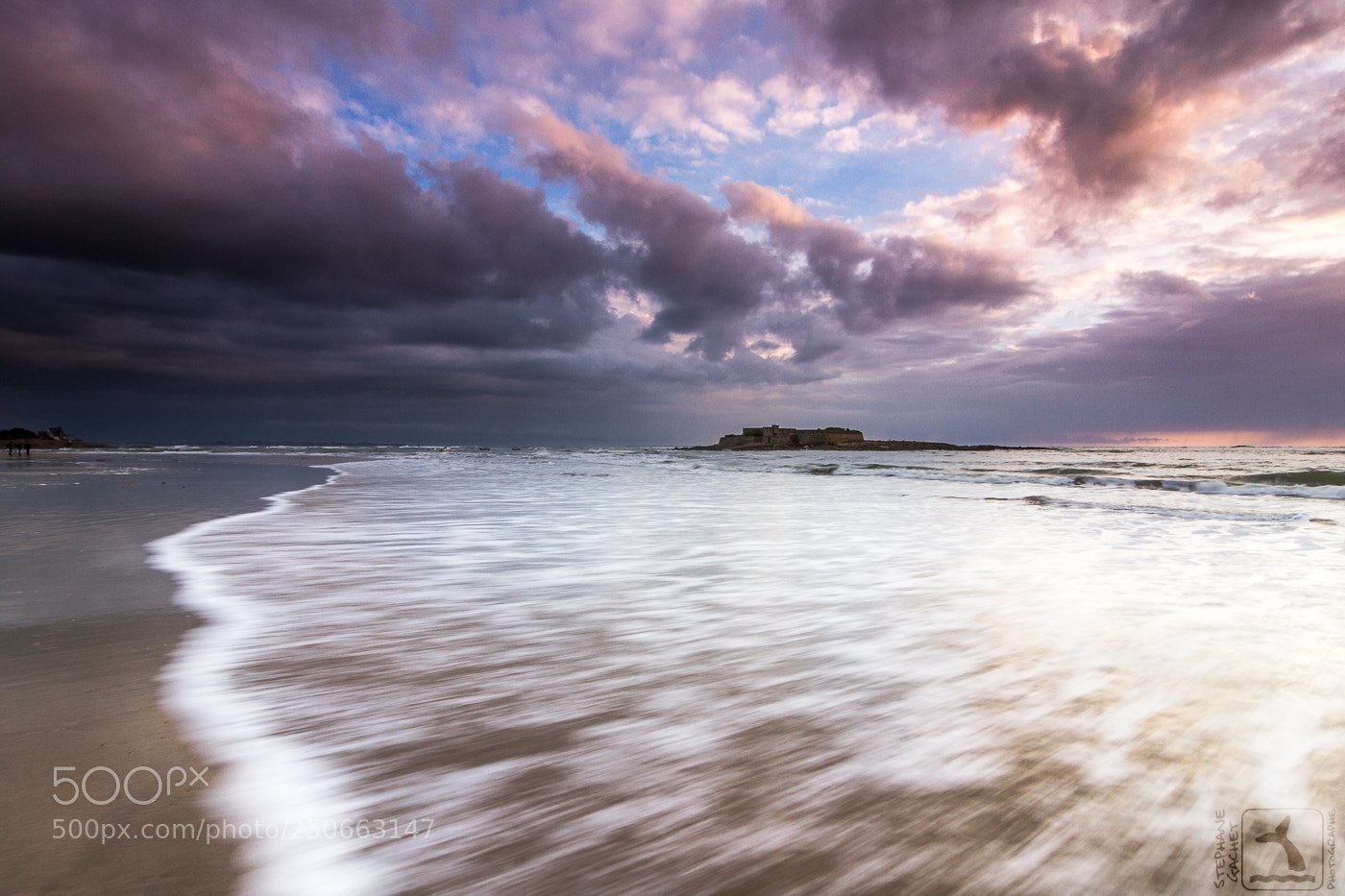 Canon EOS 7D sample photo. Samedi soir les pieds photography