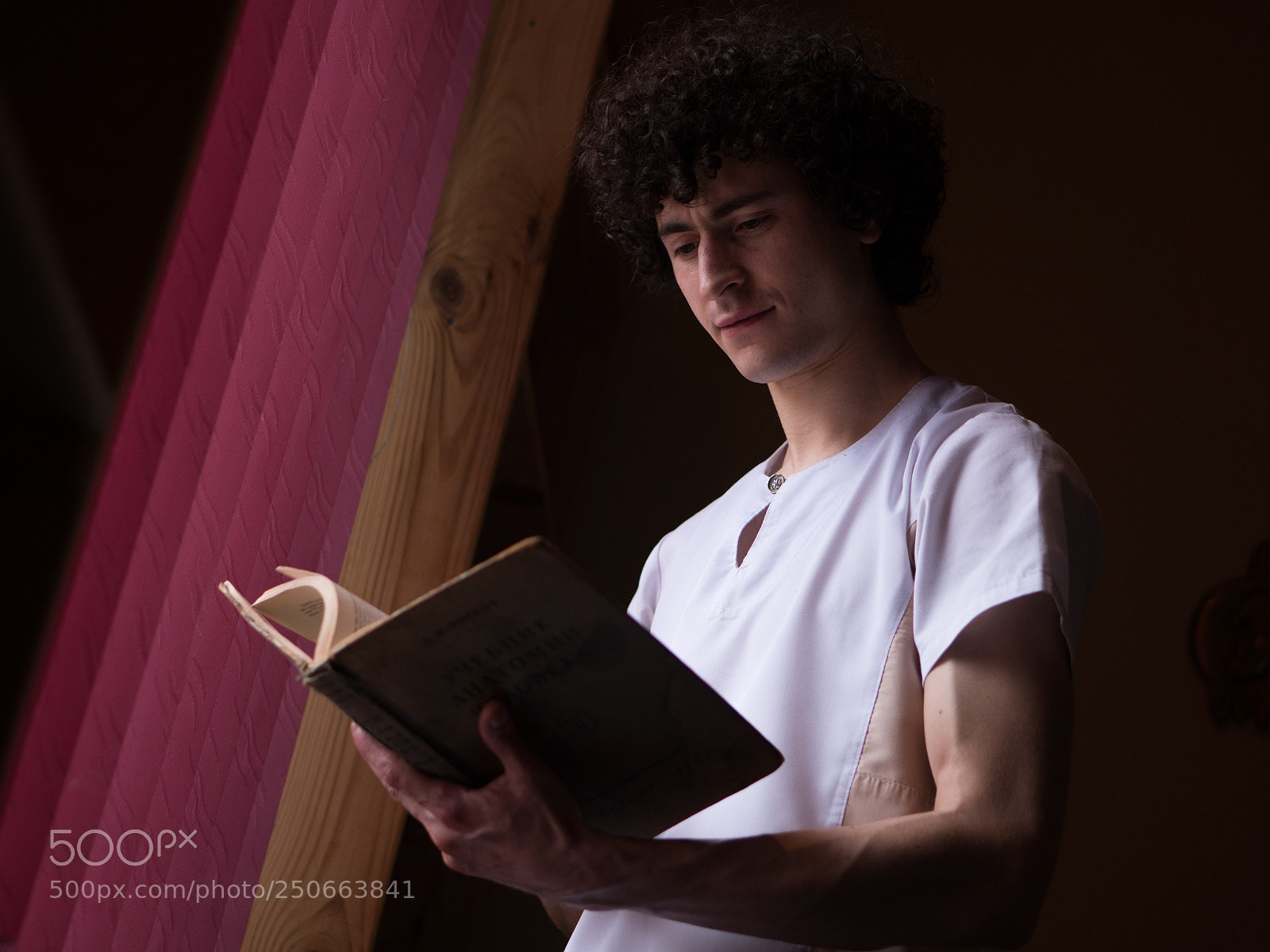 Sony a6300 sample photo. Man with curly hair photography
