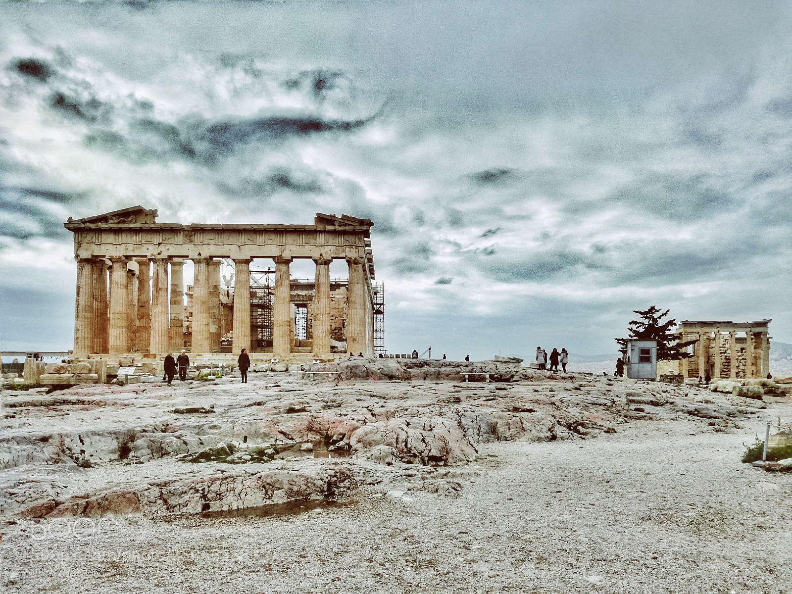 HUAWEI P9 LITE sample photo. The parthenon photography