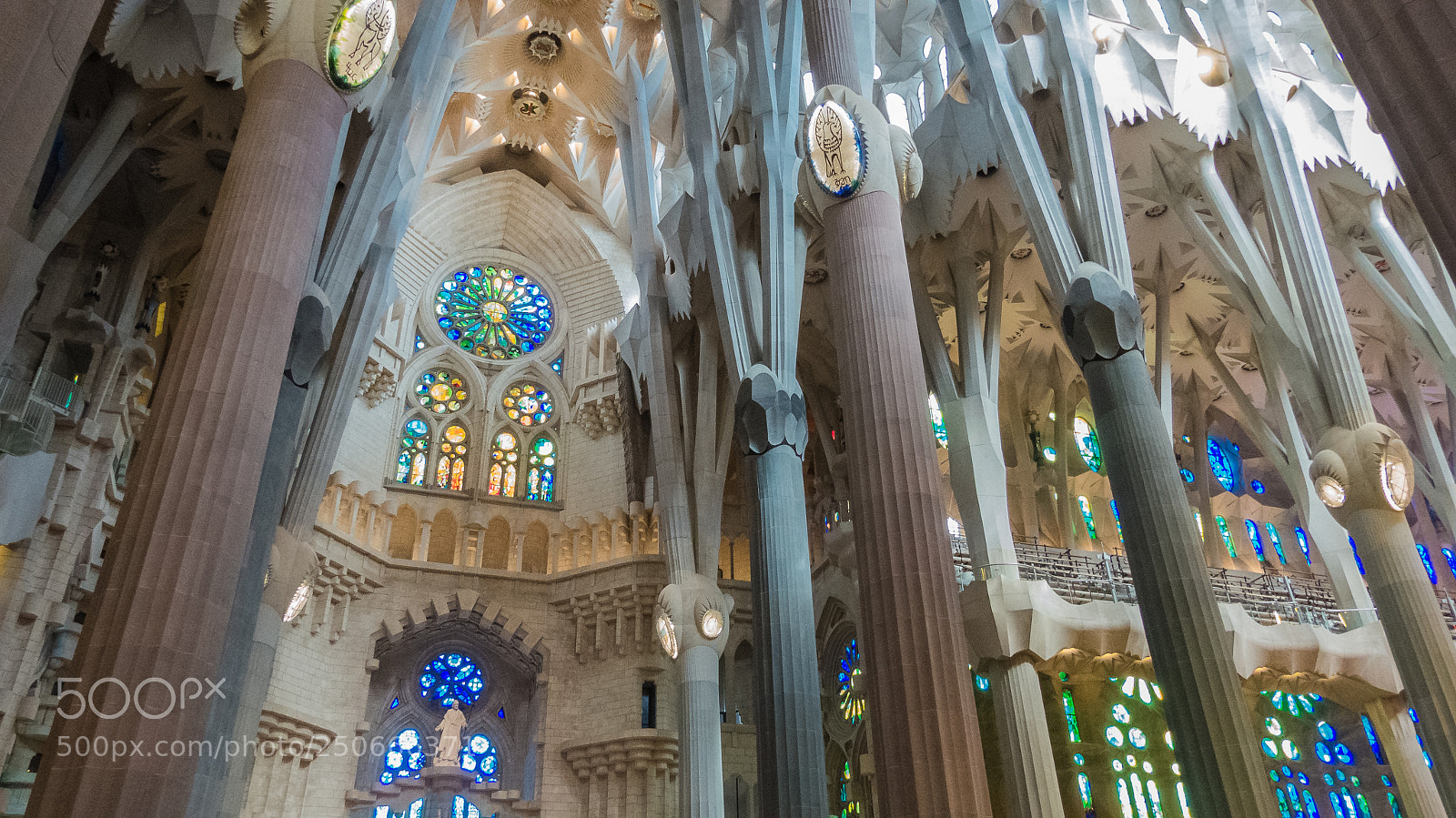 Panasonic Lumix DMC-FZ200 sample photo. Basilica and expiatory church photography