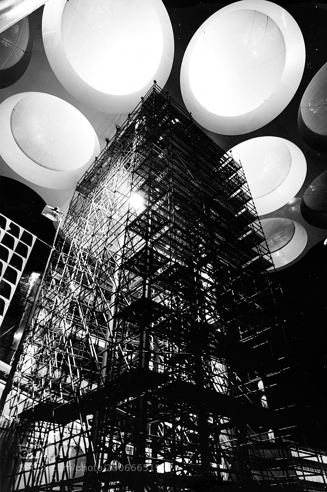 Fujifilm X-T20 sample photo. Under construction. photography