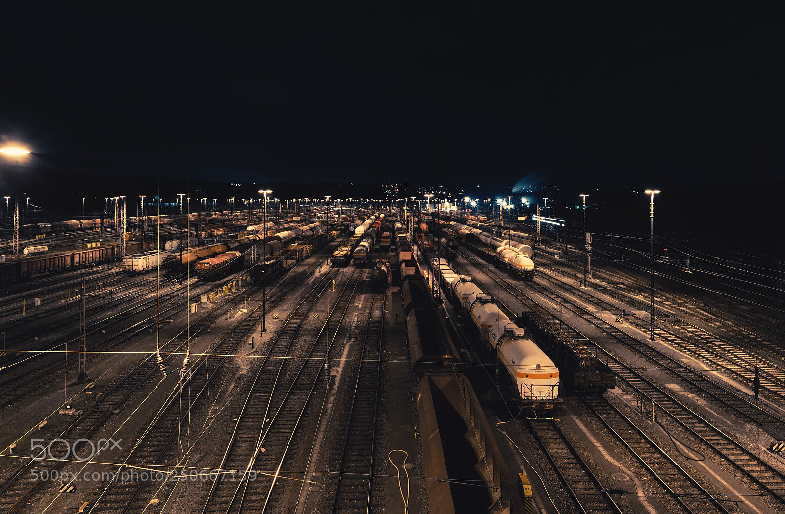 Sony SLT-A58 sample photo. Trainspotting photography
