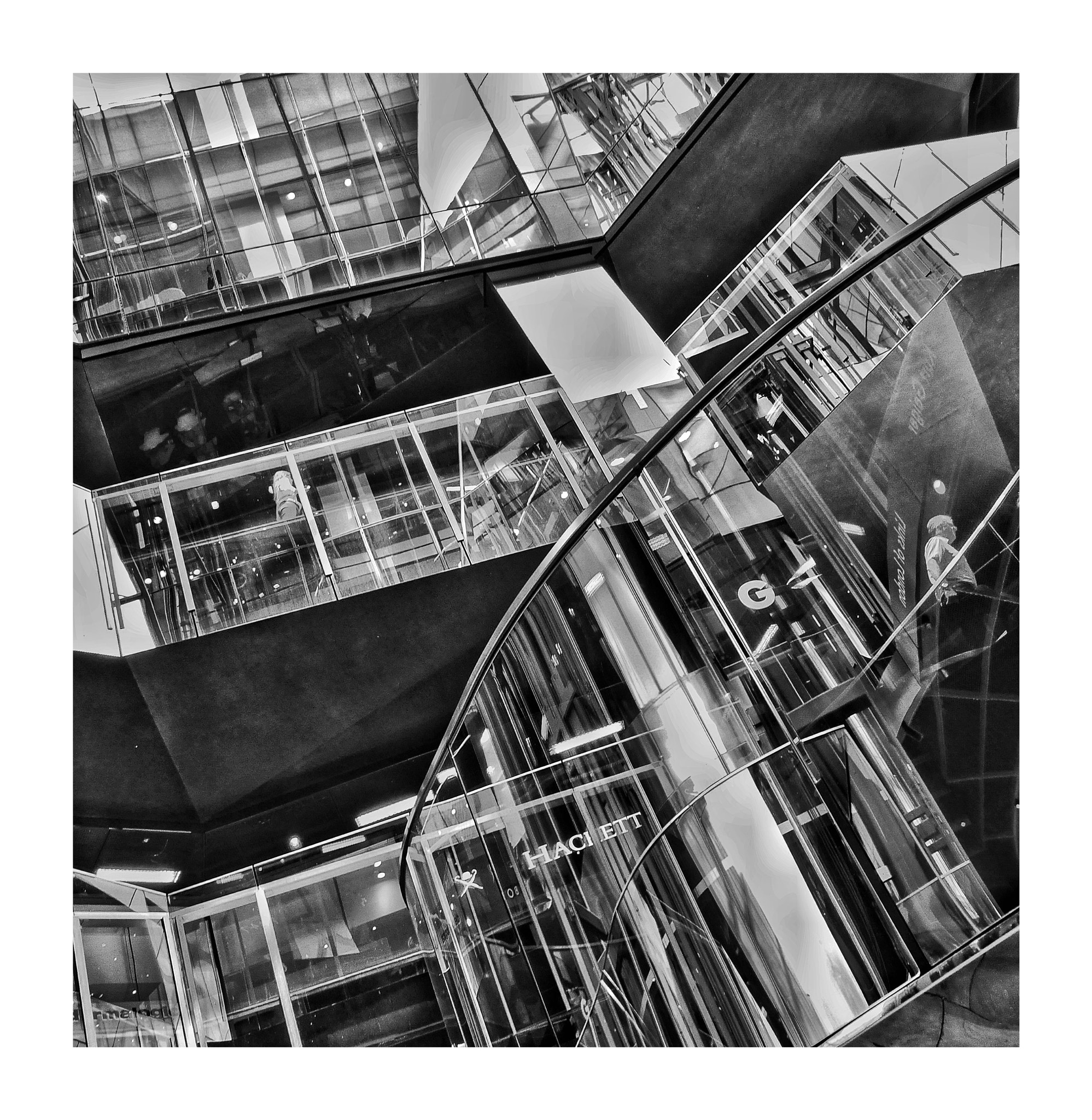 Panasonic Lumix DMC-GM5 sample photo. Shopping mall in london photography