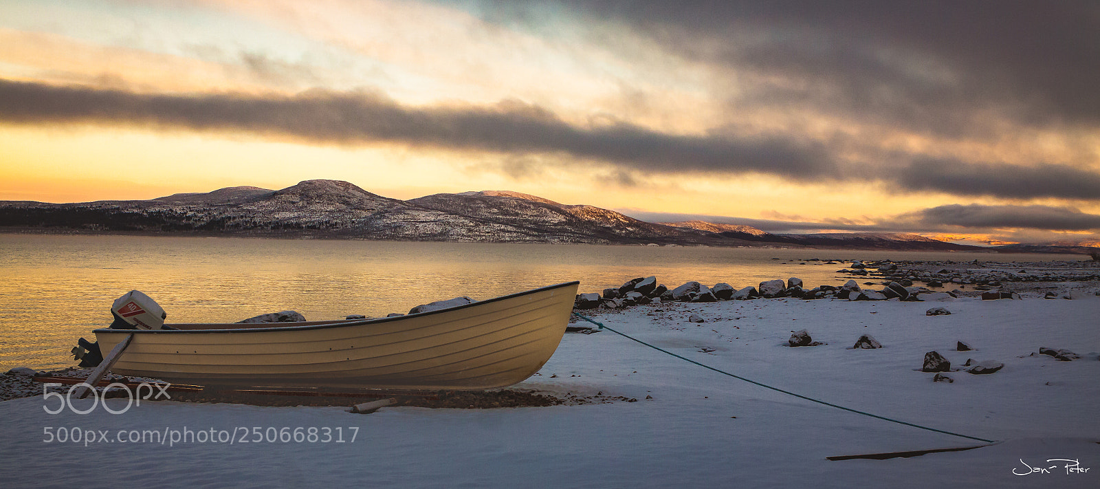 Canon EOS 50D sample photo. Yellow boat, kiruna photography