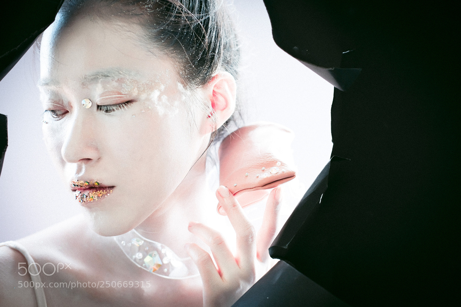 Fujifilm X-T20 sample photo. Accessories work photography