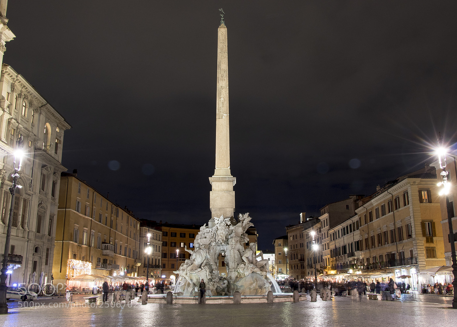 Canon EOS 77D (EOS 9000D / EOS 770D) sample photo. Fontana dei quattro fiumi photography
