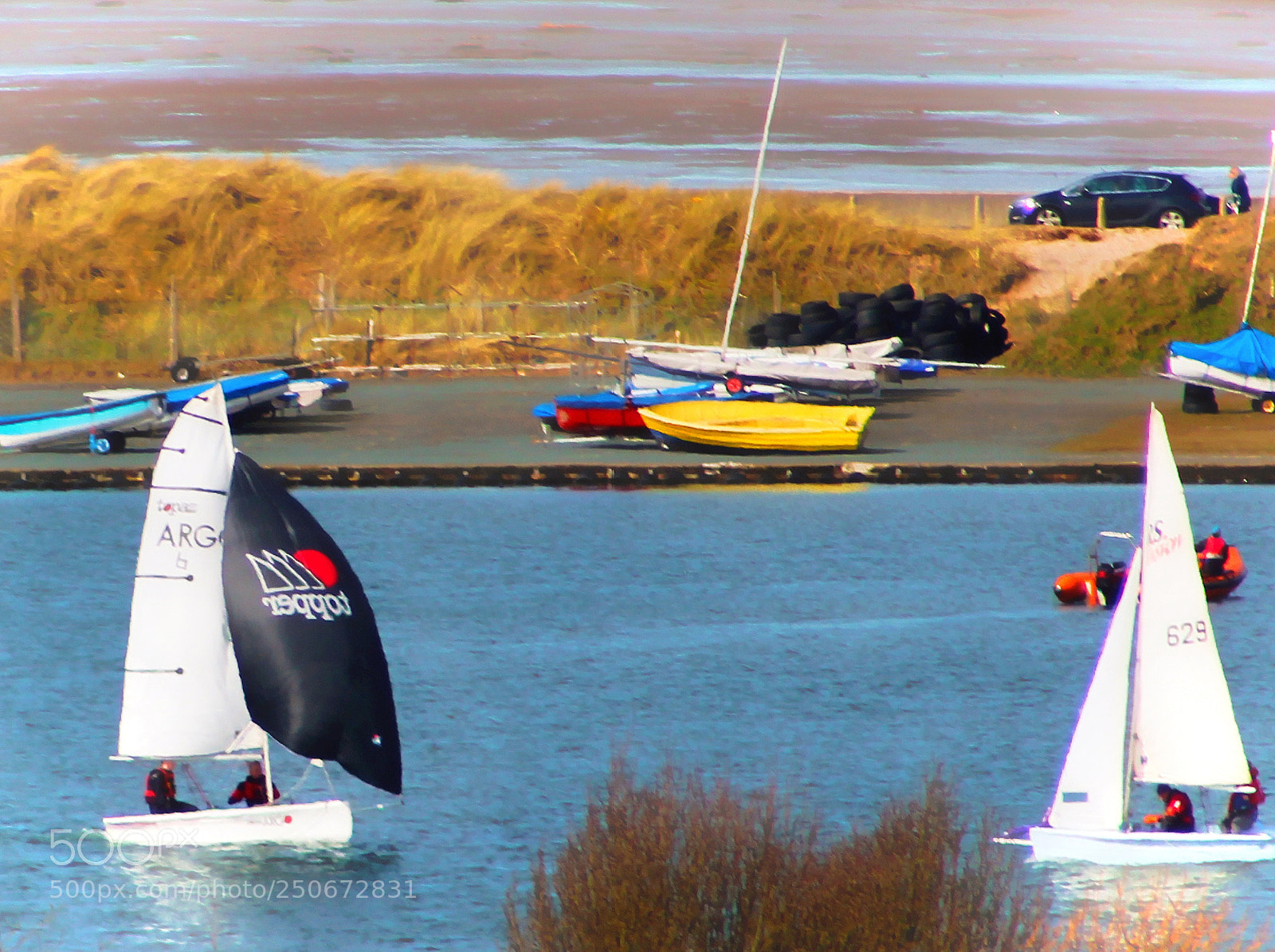 Canon EOS 700D (EOS Rebel T5i / EOS Kiss X7i) sample photo. Boating at southport photography