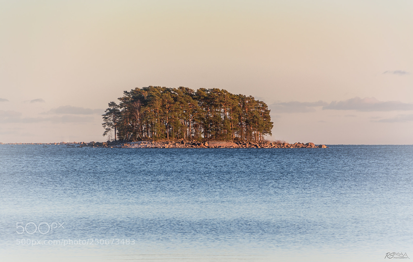 Nikon D5200 sample photo. Lonely pine island, finland photography
