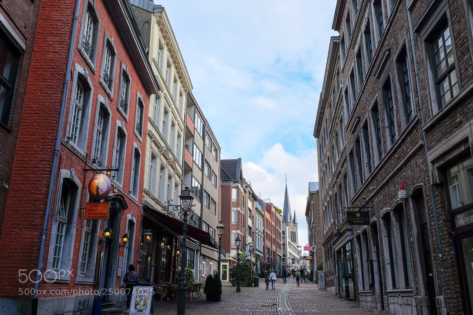 Fujifilm X-E2 sample photo. Aachen's old quarter photography