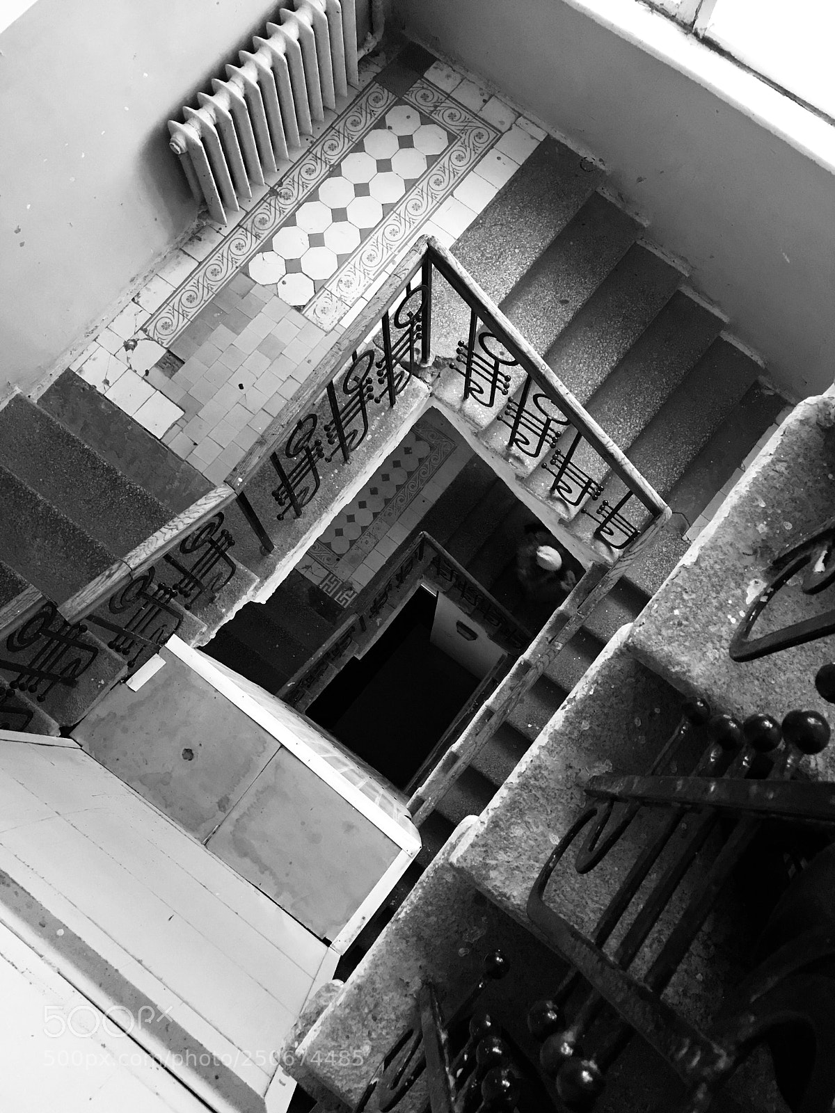Apple iPhone 7 Plus sample photo. Kiev old centre stair photography