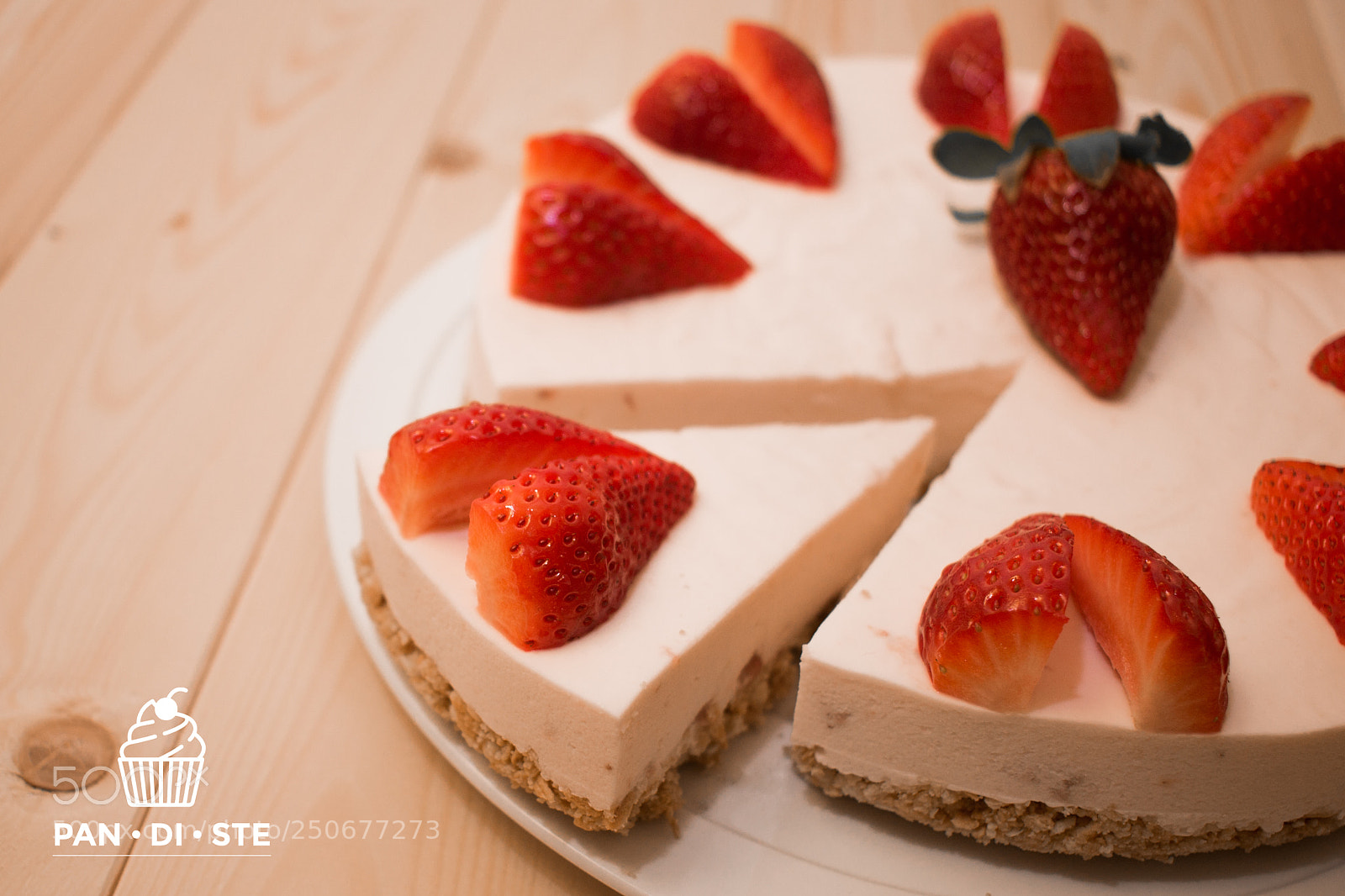 Canon EOS 1100D (EOS Rebel T3 / EOS Kiss X50) sample photo. Strawberry cheesecake photography