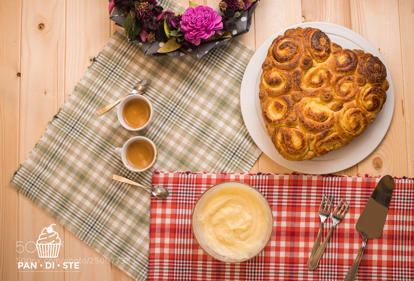 Canon EOS 1100D (EOS Rebel T3 / EOS Kiss X50) sample photo. Rose cake with custard photography