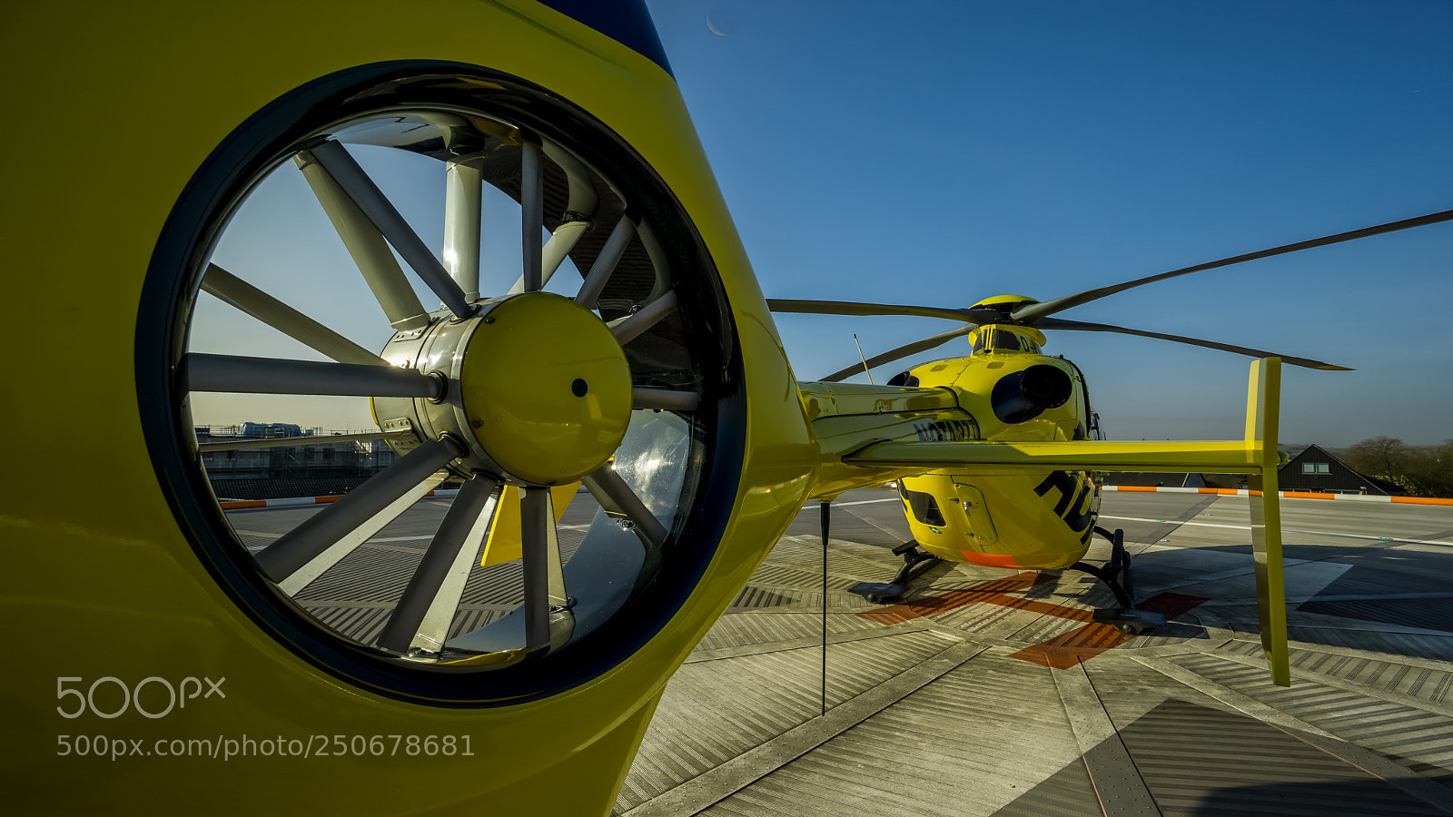Sony a6000 sample photo. Helicopter tail photography