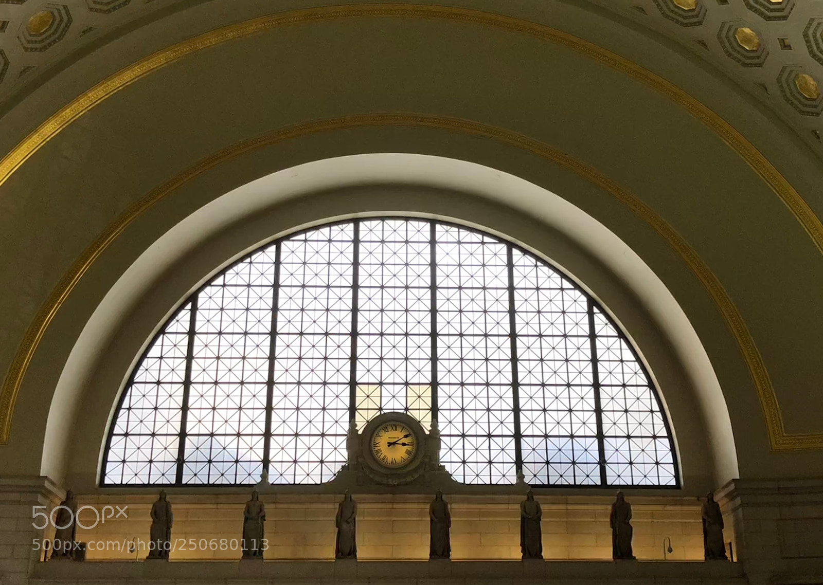 Apple iPhone X sample photo. Union clock photography