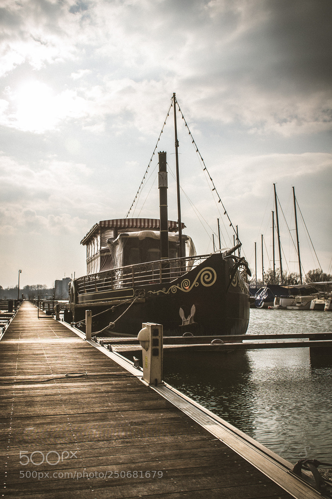 Nikon D3100 sample photo. Ship ii photography